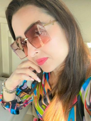 Female Escorts Near Vivanta By Taj Hotel New Delhi Dwarka